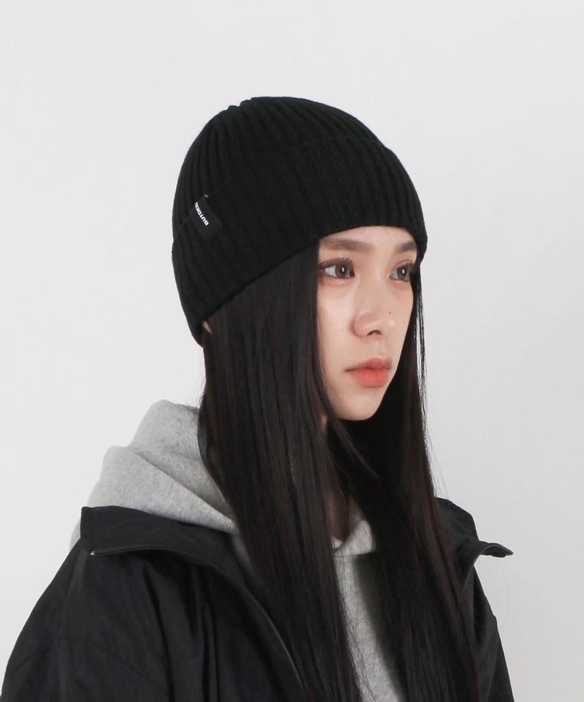 Diposwi 22 Cotton Symbol Basic Beanie - Black