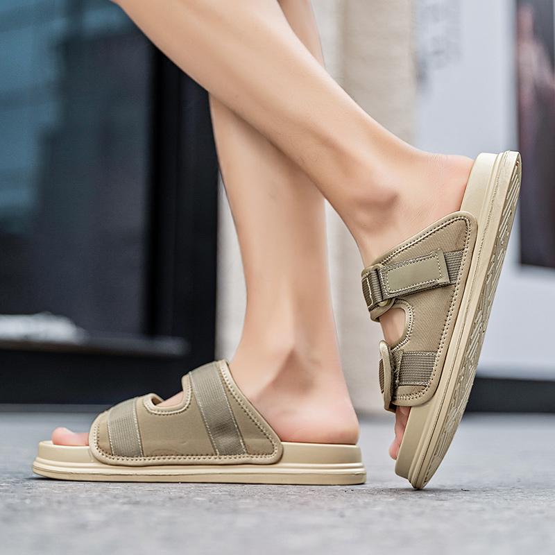 Mode Sommer SCHWARZ Herren Sandalen und Hausschuhe Bequem und atmungsaktiv Lässiger Stil Outdoor Strand Spazierengehen Herrenschuhe Neu