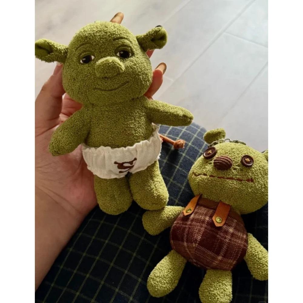 Echter Dreamworks Shrek Anhänger Hässlich Süß Weiche Stoffpuppe Taschenanhänger Hängende Dekoration Geschenk für Animationssammler Auf Lager