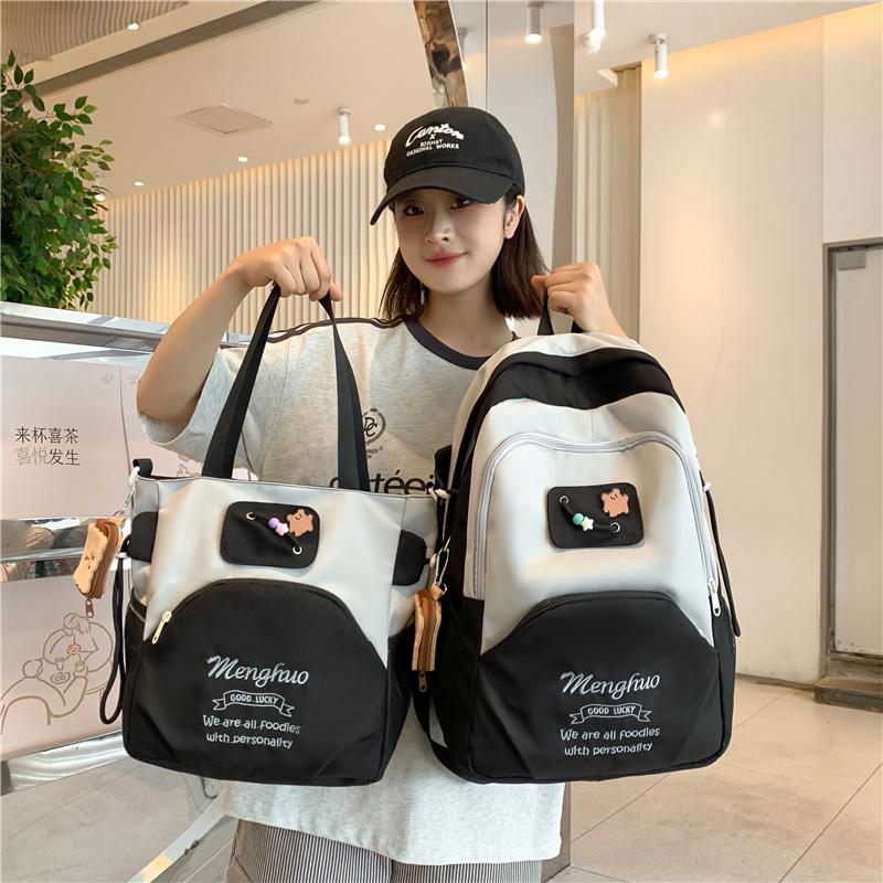 Симпатичный женский рюкзак большой емкости с цветными блоками — фото 3