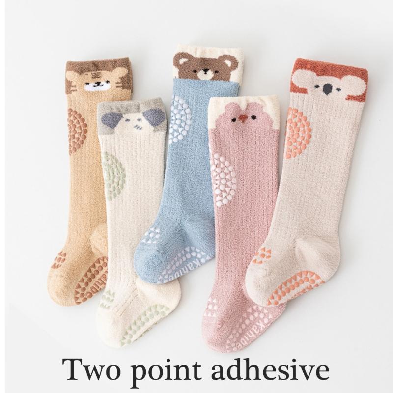 Winter Warm Toddler Long Socks Baby Knee Socks with Animal Pattern Infant Knee Stockings for Baby 0-3 Years