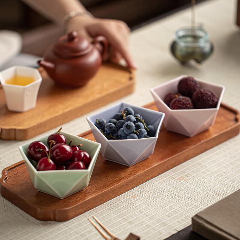 Chinese Ceramic Dry Fruit & Snack Dish