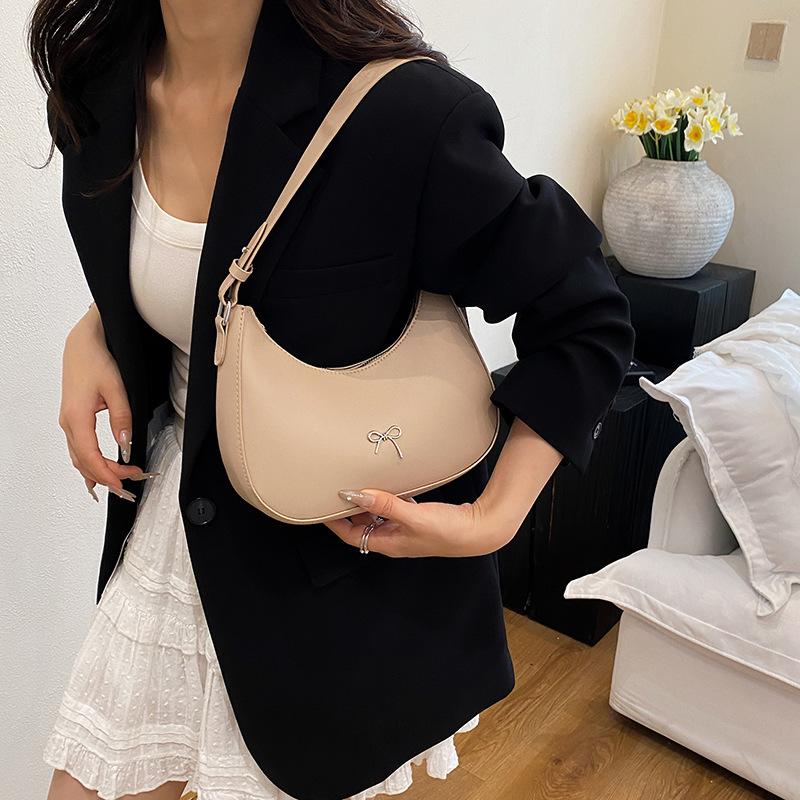 French Style Faux Leather Shoulder Bag for Women with Bow Knot Decoration Tote Handbag