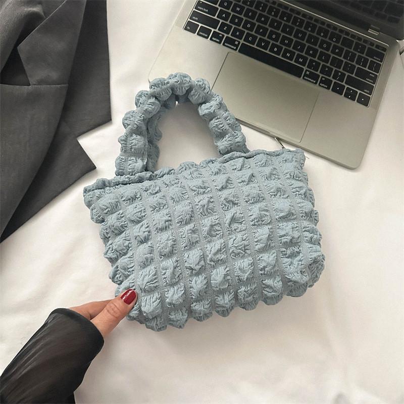 Chic Minimalist Black Canvas Tote Bag For Women With Retro Style Ideal For Casual Outfits