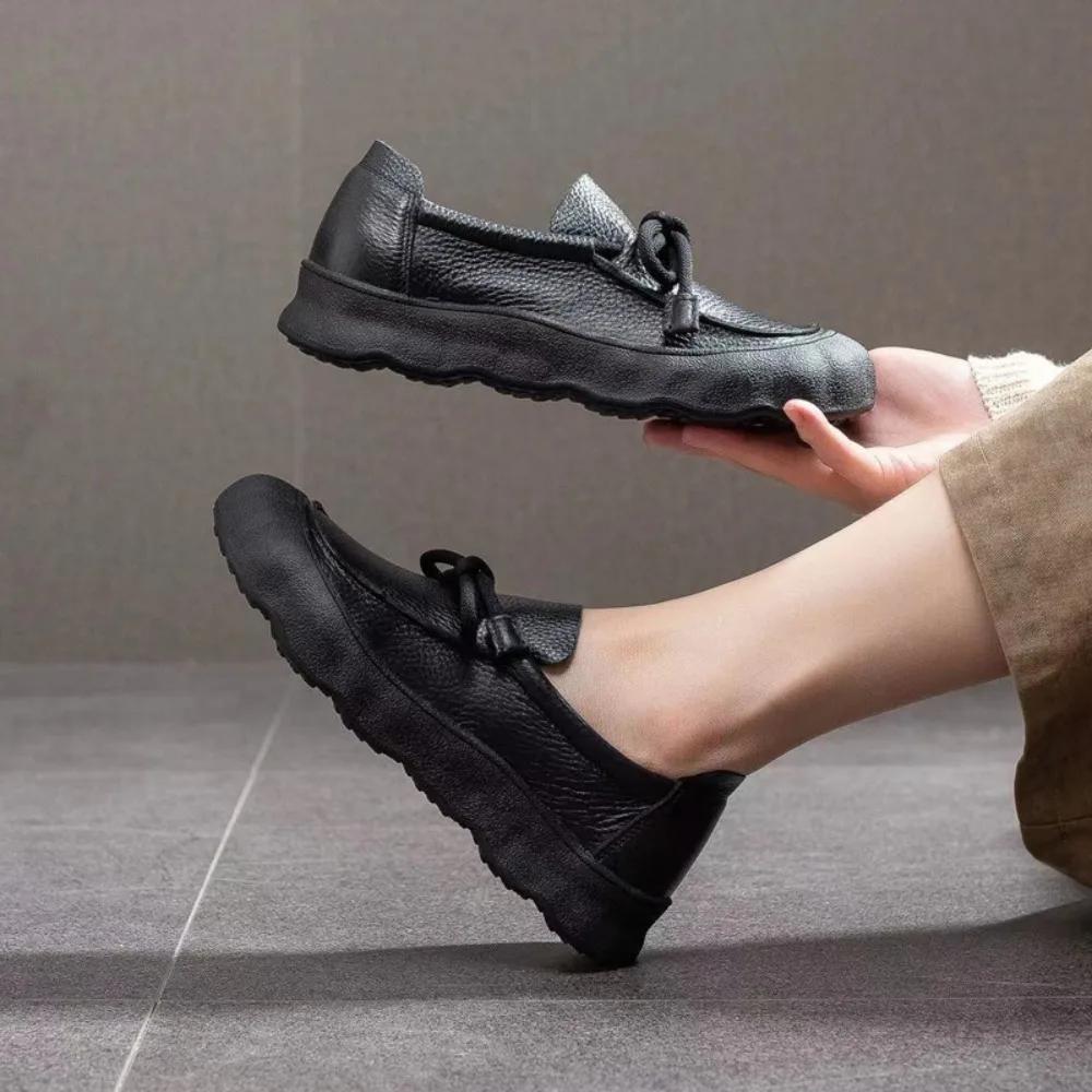 Flat Shoes Small Leather Shoes Women's 2026 New Retro Lace-up Big Head Casual Low-top Shoes Leather Deep-mouth Pumps Women