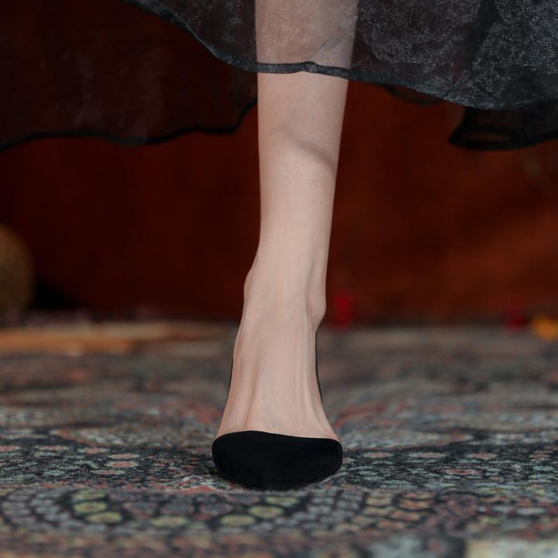 Black shallow single shoes women's 2025 summer niche temperament pointed high heels stiletto professional work shoes