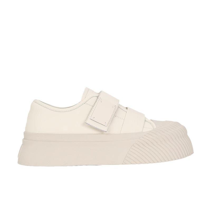 [Shei Su Yinyin] Soft cute cute~ round head Velcro biscuits platform casual shoes women's little white shoes board shoes