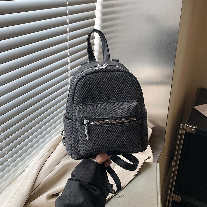 Lässiger Retro-High-End-Damenrucksack neuer Mini-Vielseitigkeitsrucksack modischer kleiner Schulrucksack