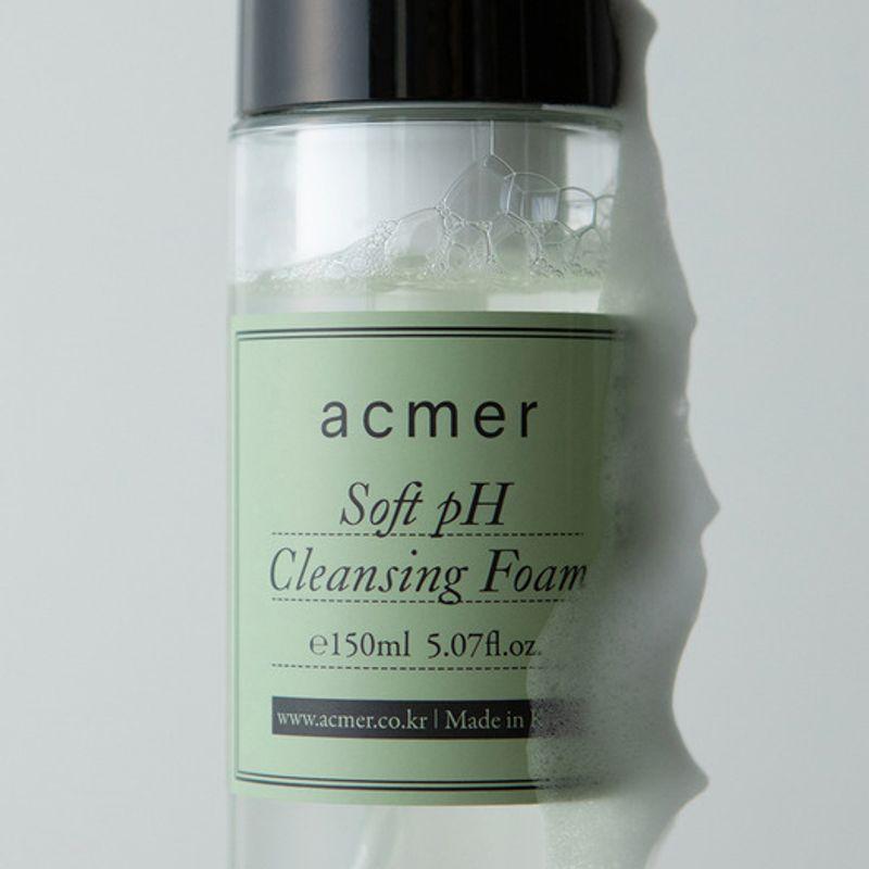 Мягкая слабокислотная очищающая пенка 150 мл
