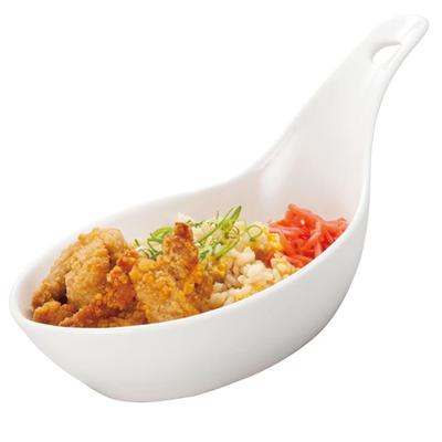 Lustiger Geschirr-Teller mit Gullivers Löffel, dem Lieblingsgericht eines Riesen, ca. 24 cm, perfekt für Silvesterpartys, Bingo-Preise, Party-Mitgebsel