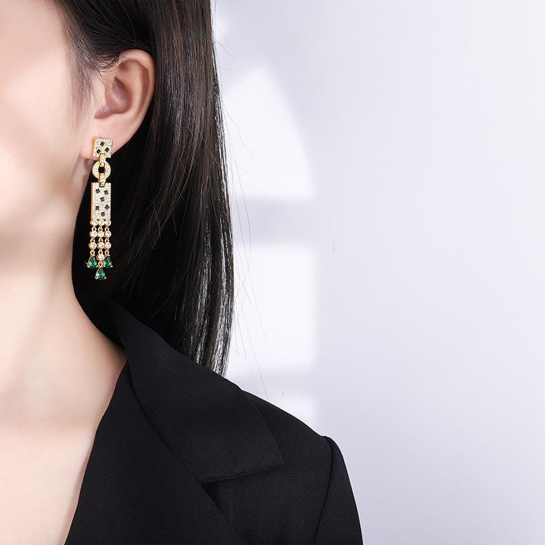 Cross Border Hot New Tassel Earrings With Silver Gold-plated Micro Inlaid Emerald Simulated Batch