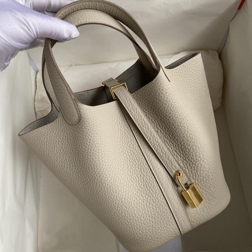Bolso de Cubo para Mujer de Cuero Importado de Piel de Vaca Cosido a Mano con Grano Lichi