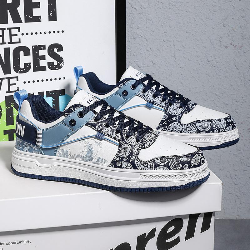 

39-47 Large Size New Men s Shoes Canvas Shoes Men s Leisure Sports Students Little White Shoes Board Shoes 39