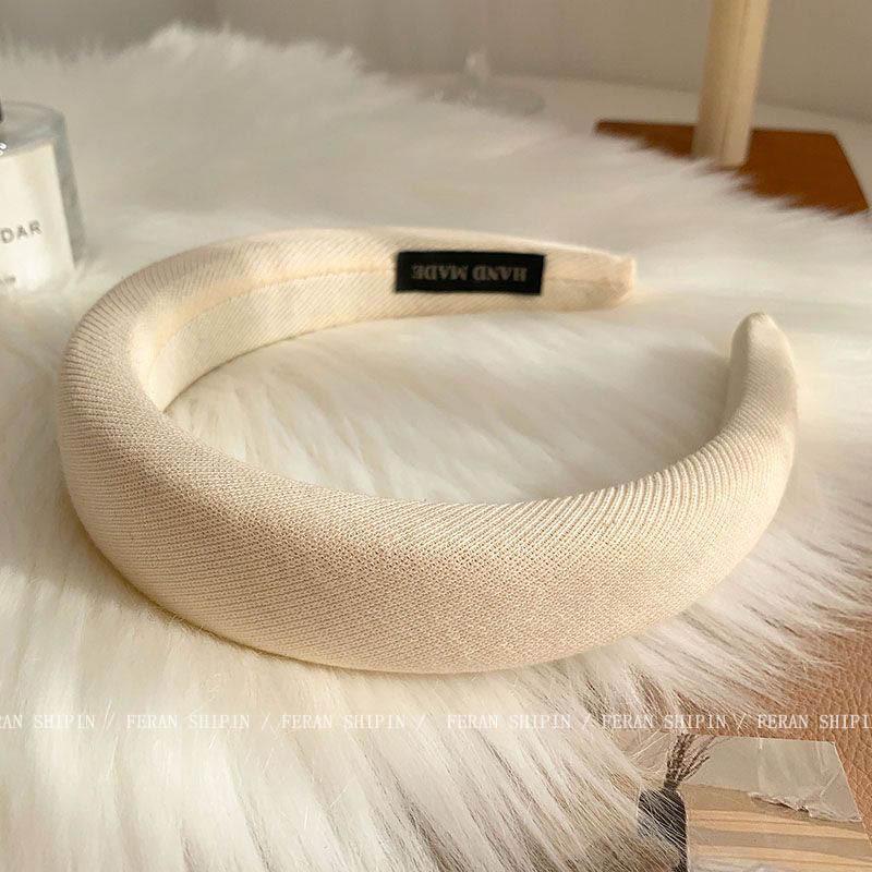 Women's Wide Edge White Sponge Headband - Stylish, Comfortable, Low-Pressure Hair Accessory