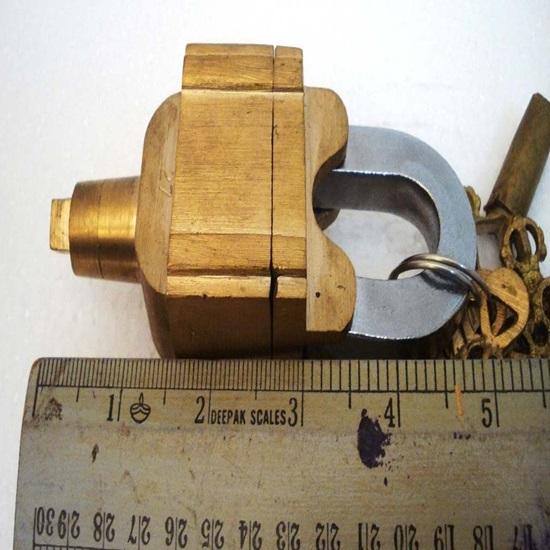 Key Master Padlock Brass Finish