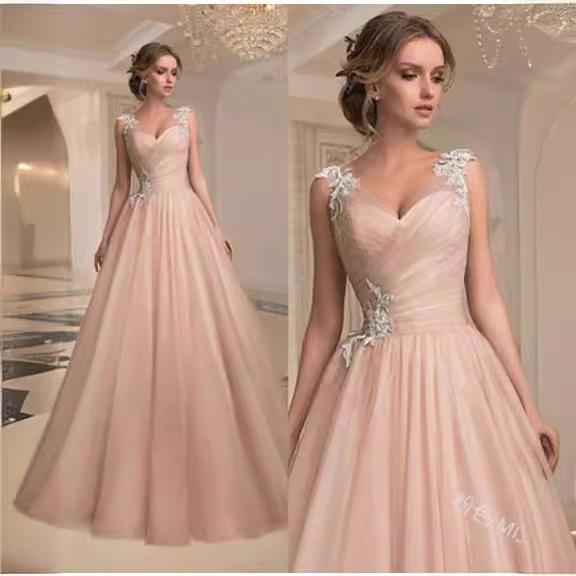 2023 Spring/Summer V-Neck Strapless Mesh Evening Dress, Elegant European & American Long Skirt