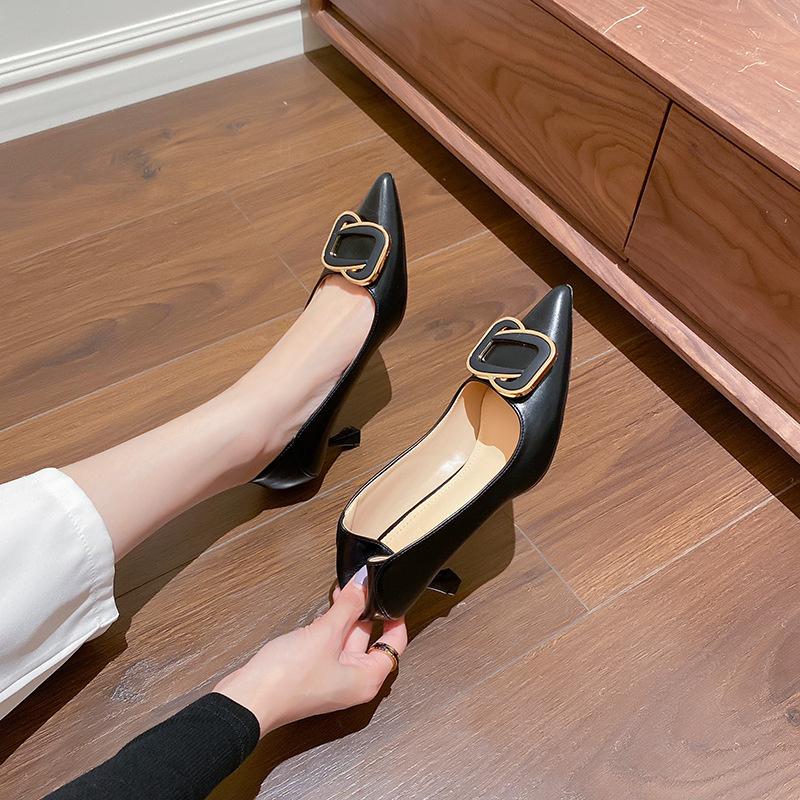 Beige Women pointed tip Single Shoes New Spring Autumn Soft Leather Not Wear Foot French Gentle With Skirt Thin High Heel Shoes