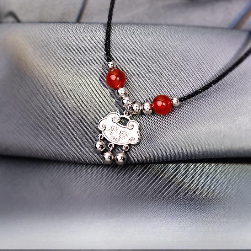New Chinese Style Red Agate Safety Lock Necklace with A Chinese Style Design. Collar Chain Woven with Rope As A Gift for Girlfriend
