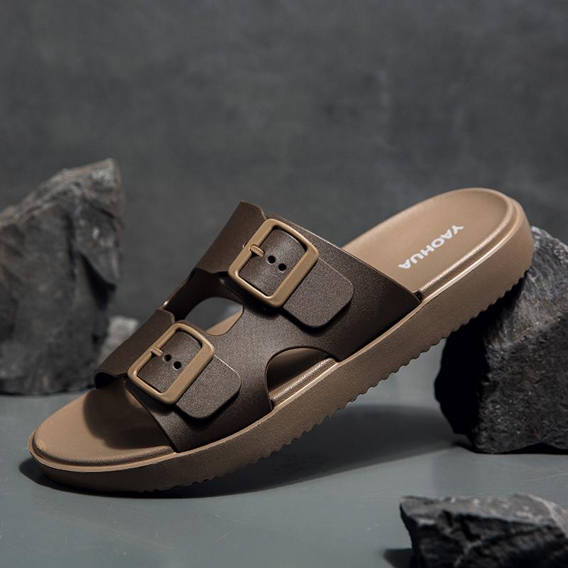 Fashion Summer Men Women's Flip Flops Outdoor Anti-slip Fashionable Retro Buckle Thick Bottom Sandals Beach Shoes Slip-On PVC Material
