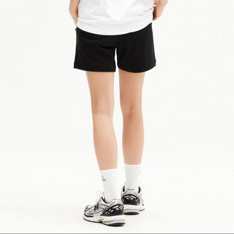 New Balance Half Club Shorts Essential 4  Sing G9 Nbnve2w002