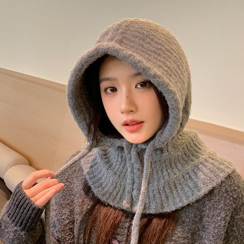 Korean Version of Versatile Balaclava Hat for Winter Windproof and Warm Scarf Integrated Hat for Outdoor Travel Ear Protection Head Hat