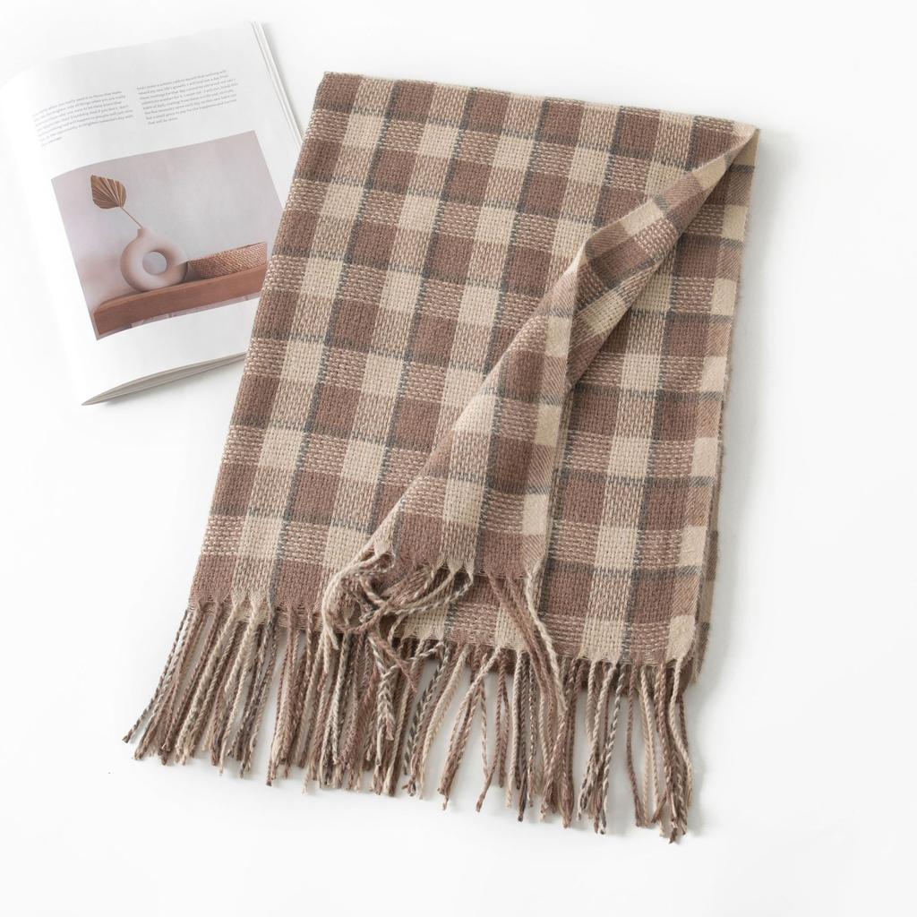 New Retro Maillard Scarf High End Versatile Plaid Thickened Shawl Winter Warm Student Tassel Scarf