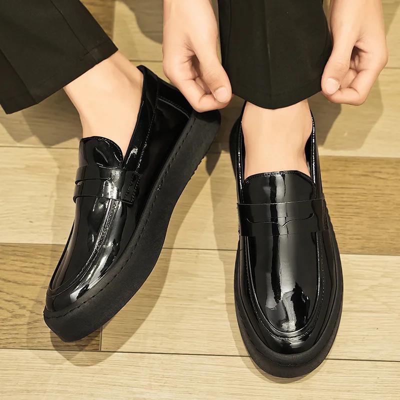 Loafers Men Leather Shoes Thick-soled British Style Black Formal Shoes Fashion Luxury Slip-On Casual Shoes Men Big Size Sneakers