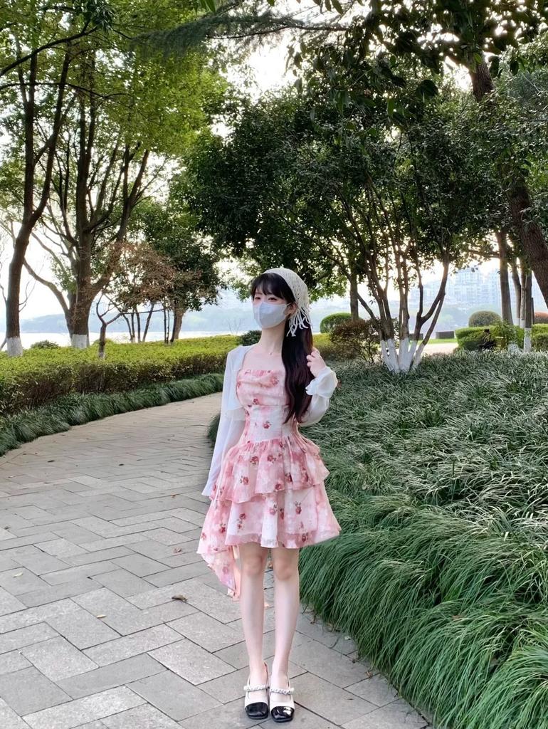 Summer new dress niche French supplement rules suspender skirt sweet Korean version floral fluffy princess dress