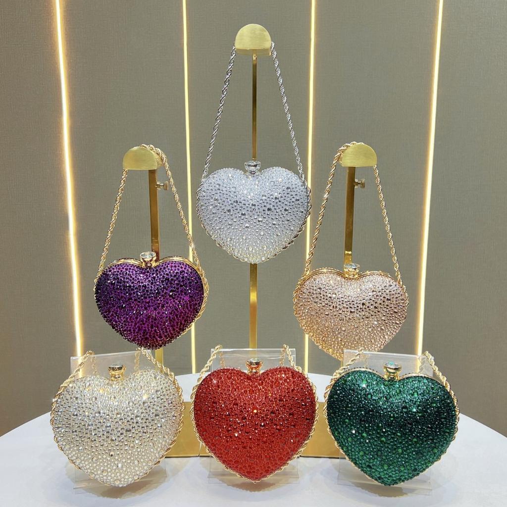 Handheld Small Bag - Heart-shaped Small Bag - Fashionable and Exquisite Chain Strap Cross-body Small Bag