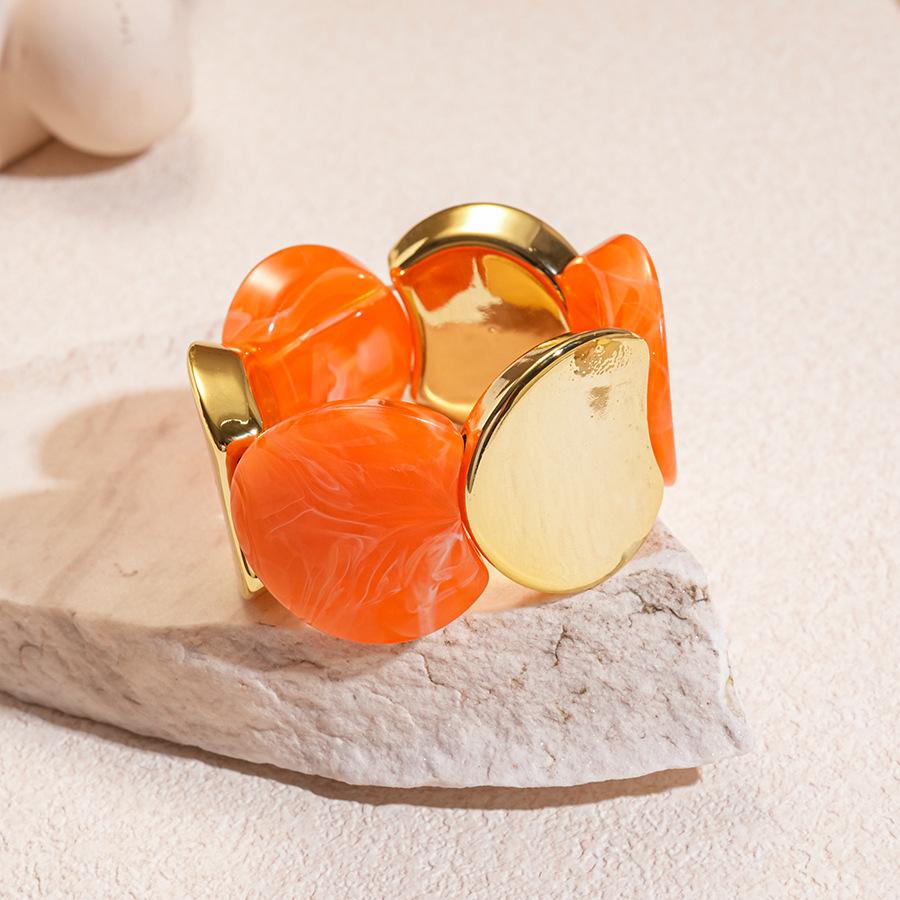 Exaggerated Personality Colored Acrylic Irregular Round Spliced Elastic Bracelets for Women Fashion Temperament Bangle Jewelry