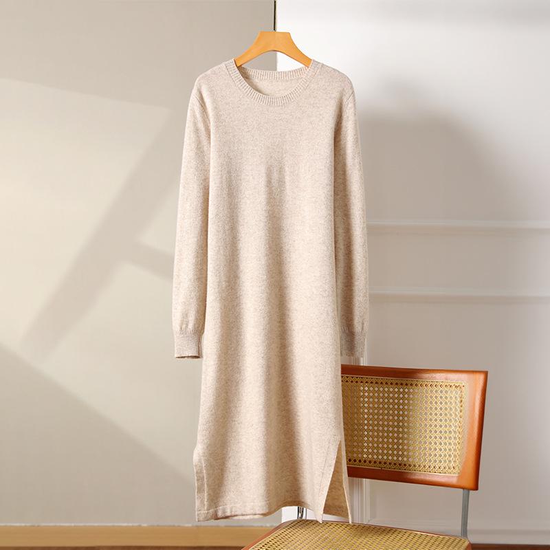 Women's Pure Wool Mid-Length Knit Skirt and Dress, Rolled Hem, Round Neck, Solid Color - Perfect for Autumn and Winter.