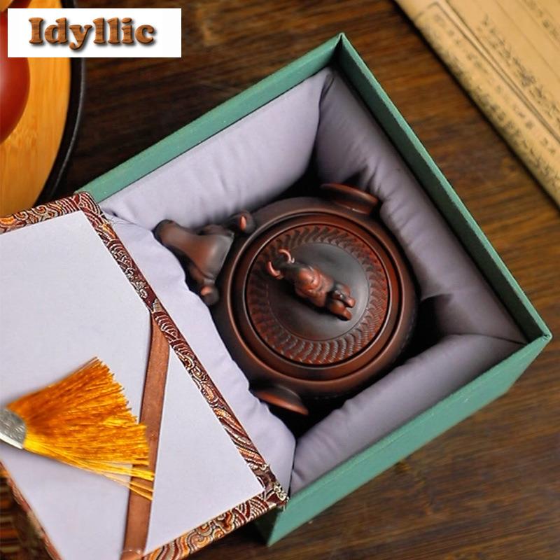 200ml Purple Pottery Cow Turning Qiankun Hand Grab Teapot Elegant Tea Infuser Pot Tea Maker Kettle With Strainer Tea Services