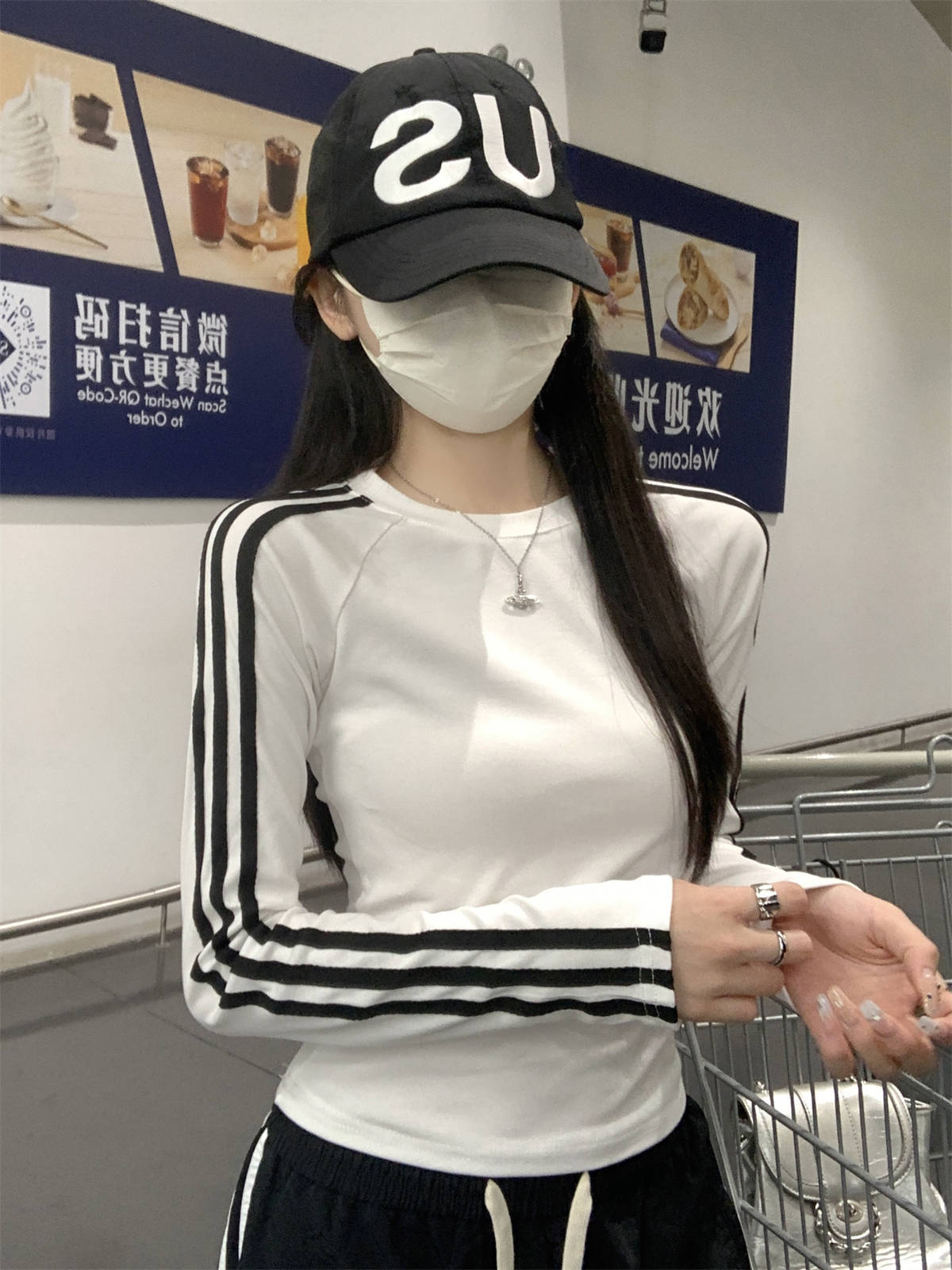 

Дизайн Чувство Бар Тонкий Низ Рубашка Женская Spice Girl Ветер Прямое Плечо Облегающий Топ Весна Футболка с Длинным Рукавом Внутри XL белый