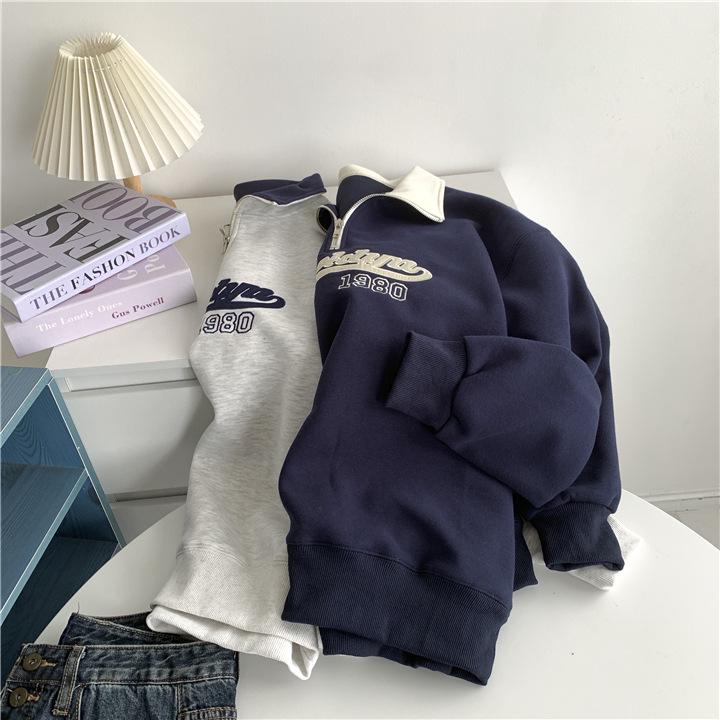 Women's Light Grey Retro Embroidered Casual Half-Zip Sweatshirt