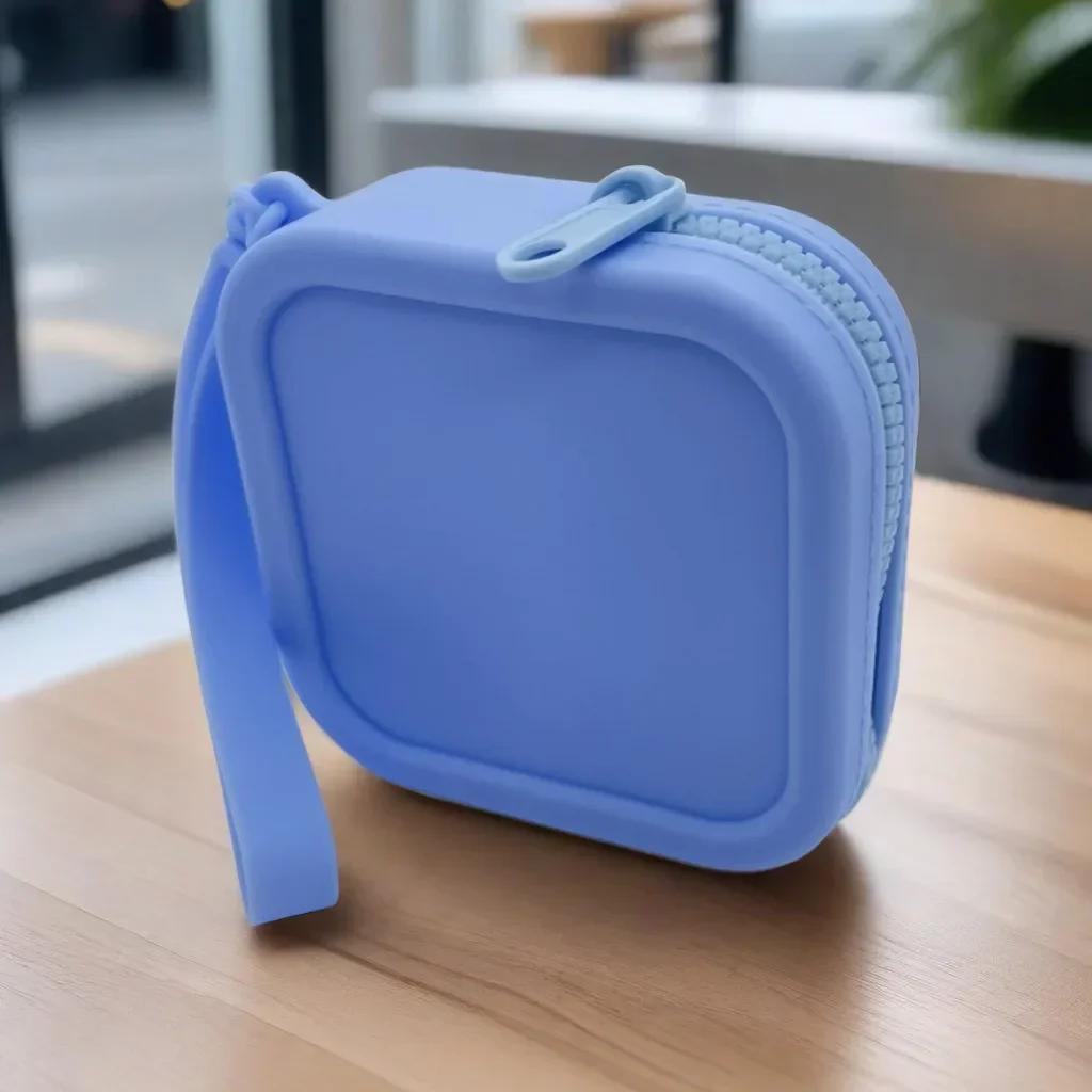 

New Small Waterproof Silicone Makeup Organizer Bag Zipper Tote Earphone Lipstick Pouch for Unisex Handbag Makeup Bag