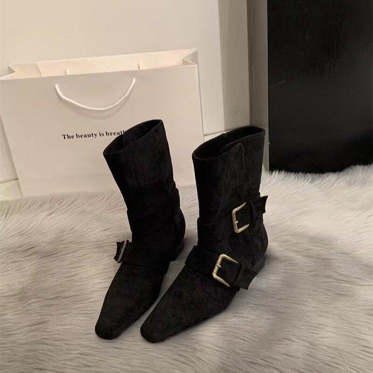 2025 Korean version of the new niche design retro French short boots small square head western boots suede medium boots women's boots