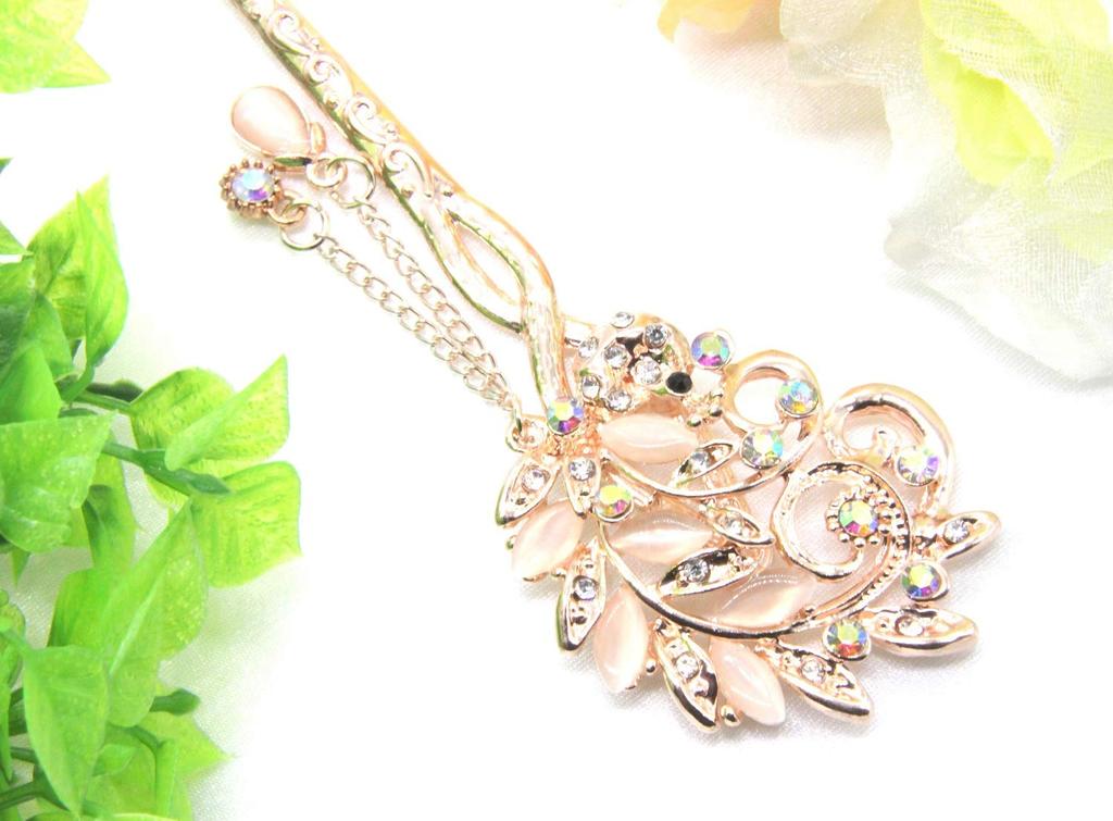 MiaoMiao Single for and Traditional Japanese Metallic Peacock with Crystal and Pink Gold Miaomyao Hairpin, Hairpin, Kimono, Yukata, Clothing, Design,