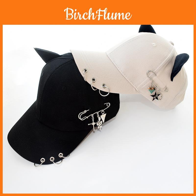 Baseball Cap With Metal Decor For Casual Wear And Sun Protection