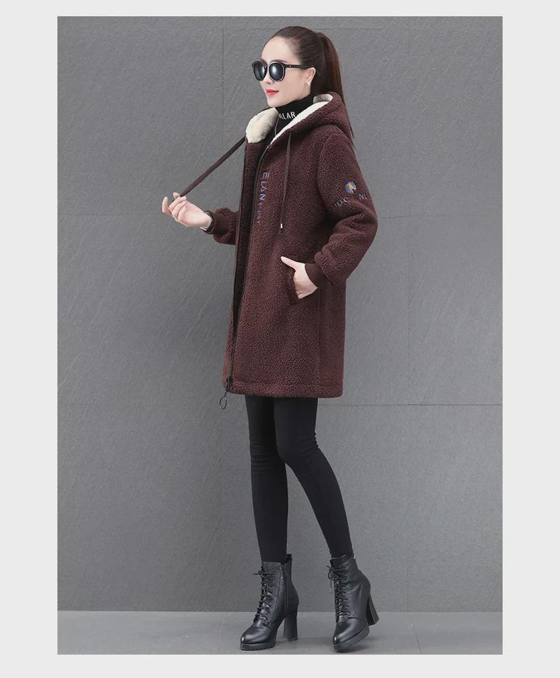 Lambskin Women's Casual Loose Korean-Style Mid-Length Thickened Velvet Sweater Coat, 2022 Winter Edition