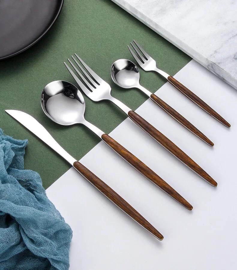 5 stk/sett Sølv Gull Bestikksett Trehåndtak Rustfritt Stål Kniv Gaffel Skje Stearinlys Middag Kniv Gaffel Skje Servise
