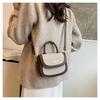 Borsa a sella portatile con texture premium da donna, nuova borsa a tracolla messenger retrò alla moda con inserti a contrasto di colore