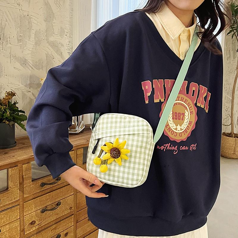 Chic Ins Fashion Small Square Crossbody Bag For Students In Vibrant Colors