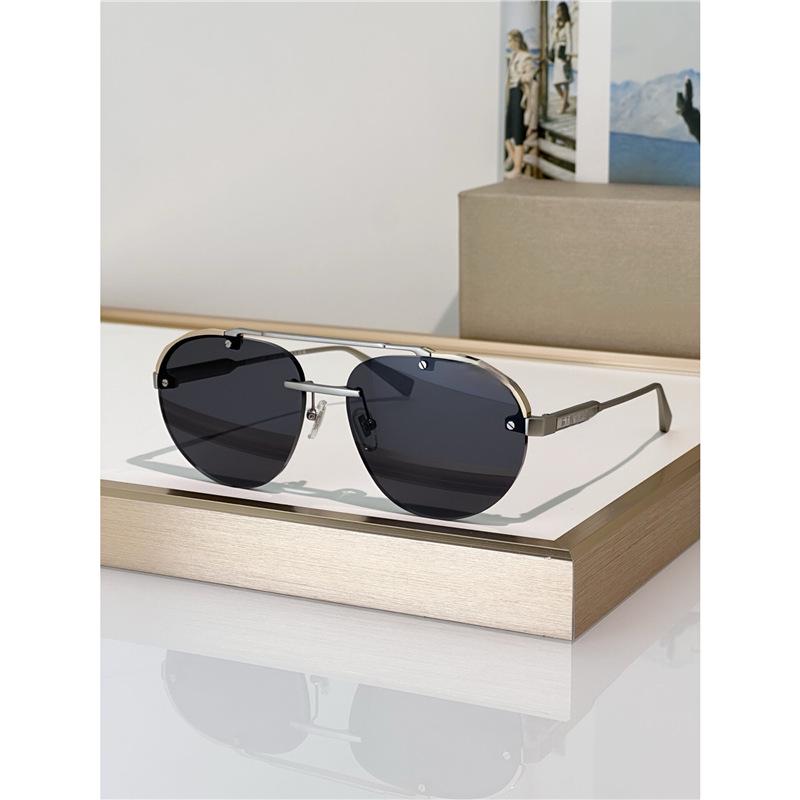Unisex Aviator Metal Sunglasses BV40052 with UV Protection Standard