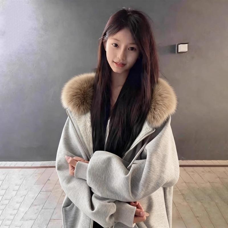 Sweater Sweater Jacket for Women's Autumn and Winter, Women's New Long-sleeved Cardigan with a Hooded Top and a Thick Velvet Top.