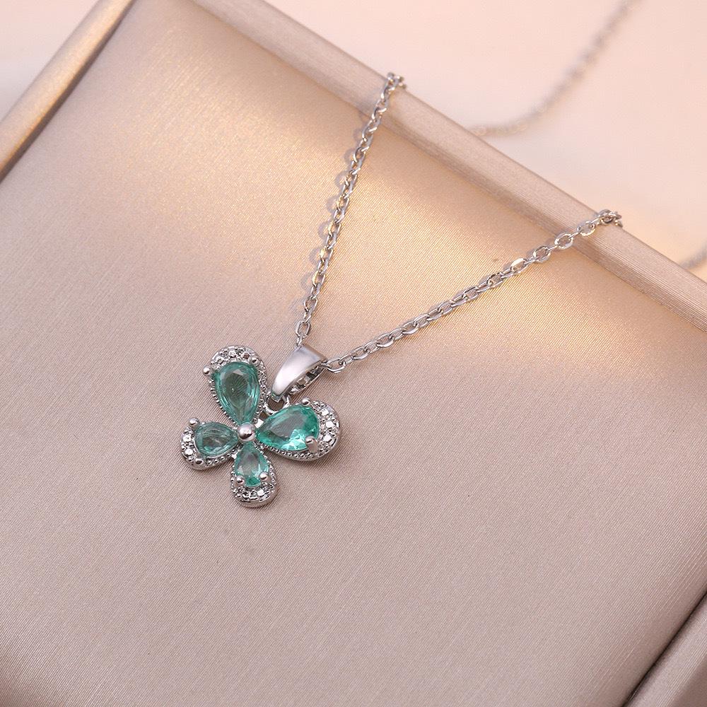 Butterfly Necklace with Color-Retaining Zircon - Fashionable, Versatile Women's Jewelry Accessory.