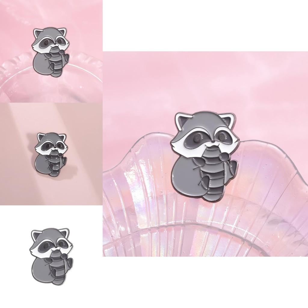 Playful Charming Raccoon Design Brooch Fun Animal Pin Stylish Alloy Badge Everyone For