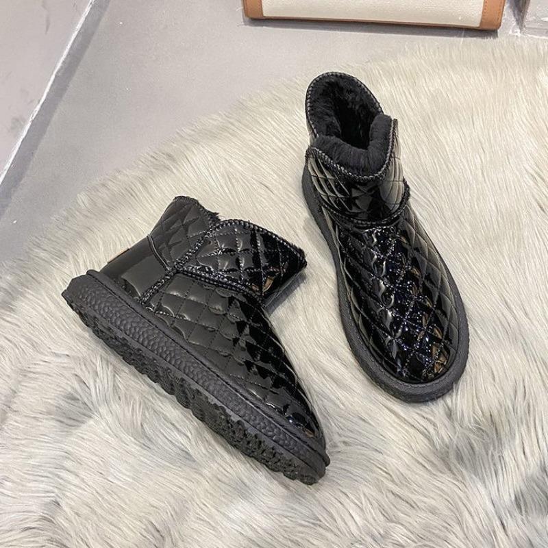 

Round head velvet snow boots women s autumn and winter rhombus solid color cotton shoes women s one-pedal leather shoes 35 чёрный