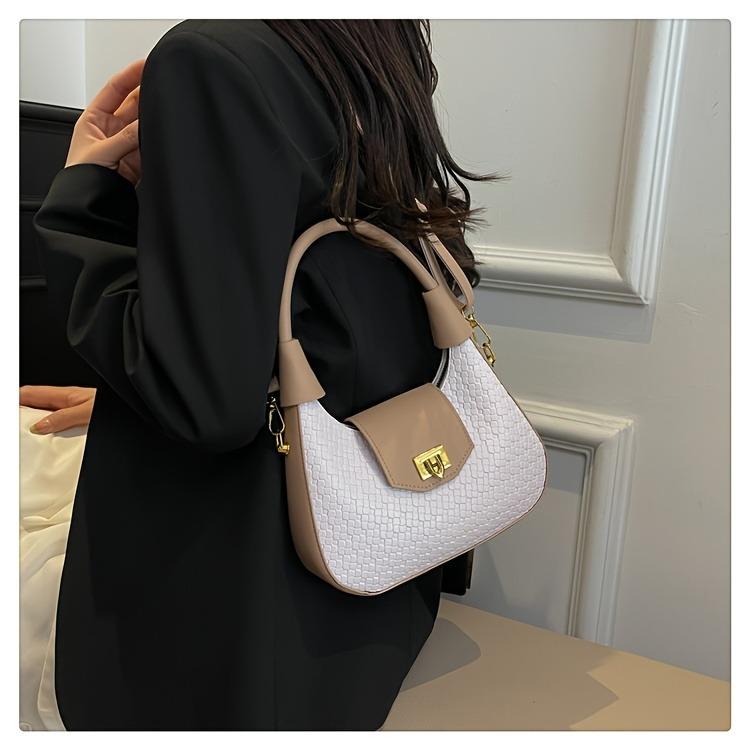 Απλή γυναικεία τσάντα ώμου tote