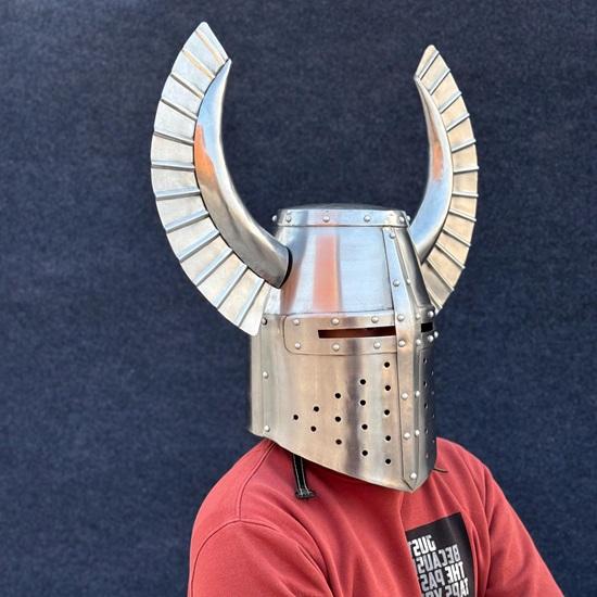 Medieval Horned Teutonic Knight Reenactment Great Helmet Medieval LARP, Cosplay, Costume , Display Best Gift for Love