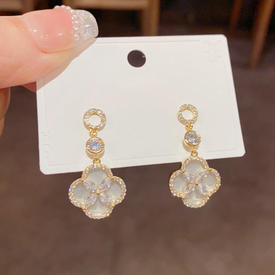 Zircon Fritillary Flower Pendant Earrings Exquisite Light Luxury Temperament Earrings Fashion Versatile Premium Earrings Women